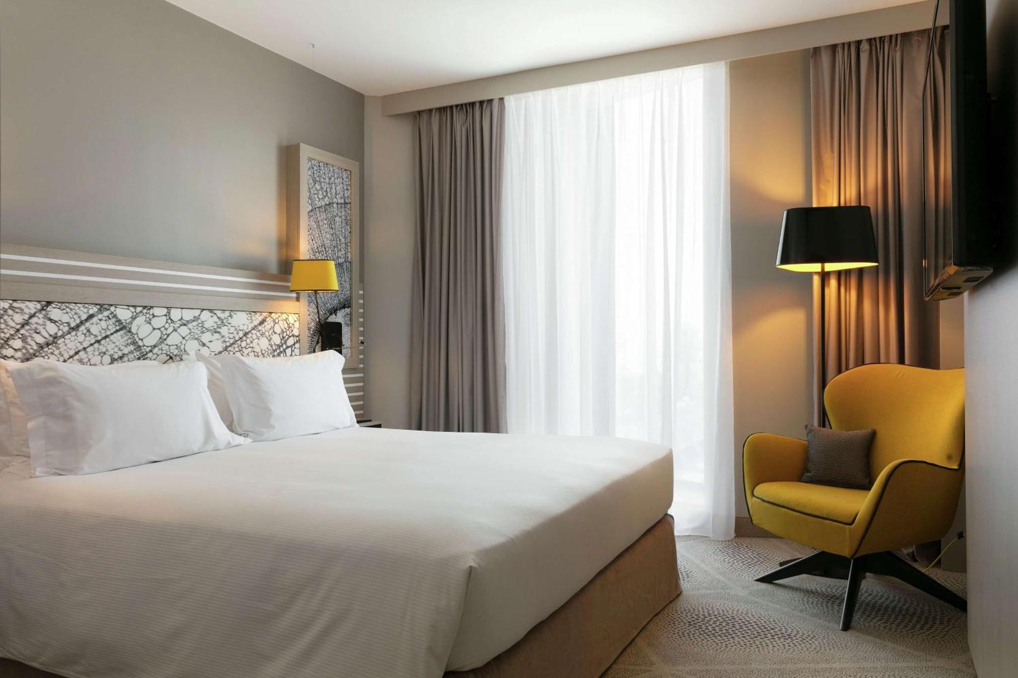 Hilton Garden Centre Hotel Burdeos