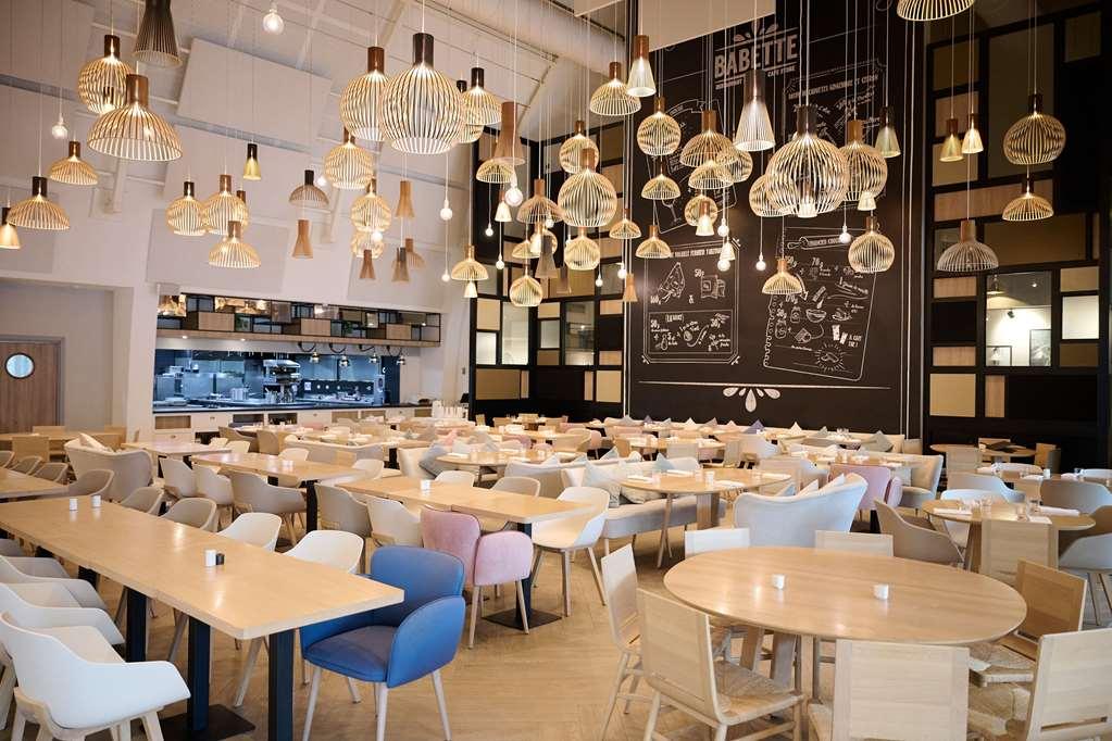 Hilton Garden Centre Bordeaux