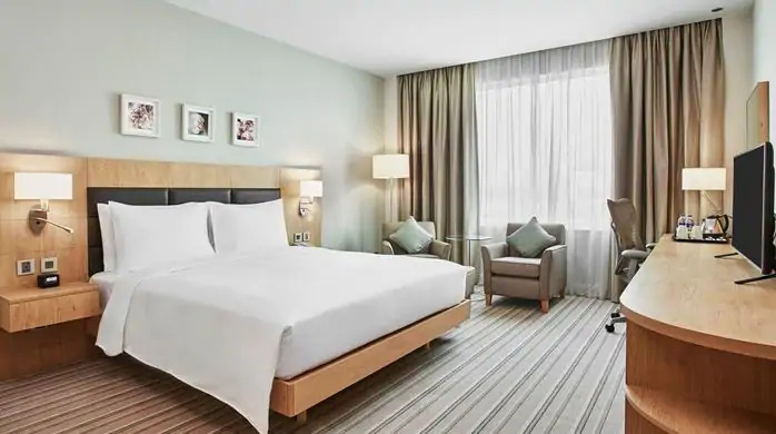 Hotel Hilton Garden Centre Burdeos